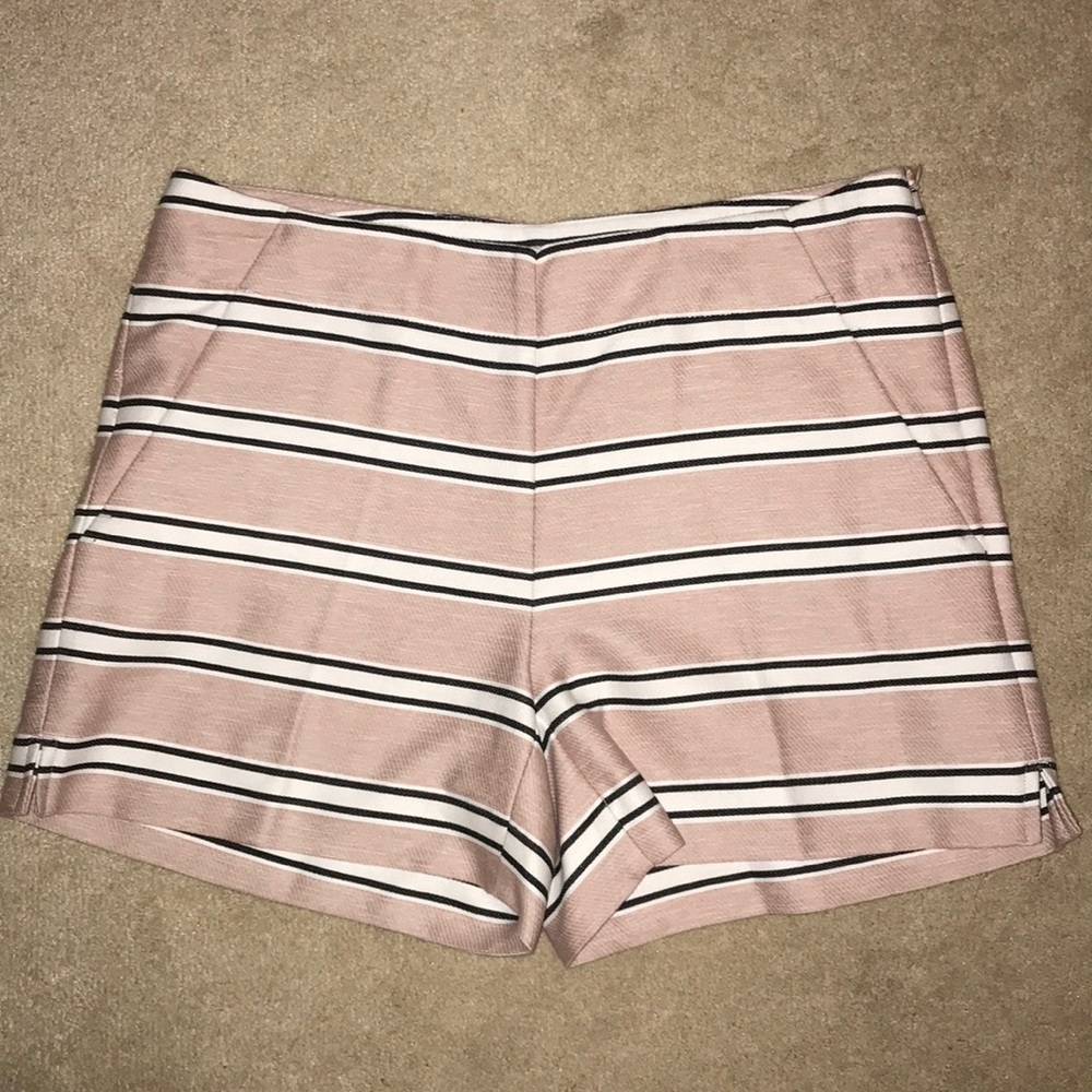 Ann Taylor LOFT high waisted shorts size 4